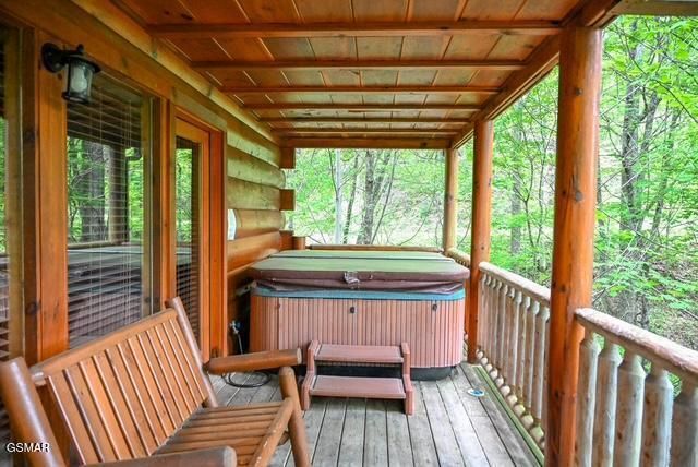2138 Walnut Court, Sevierville, TN 37876