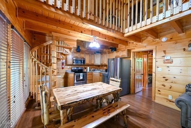 2138 Walnut Court, Sevierville, TN 37876
