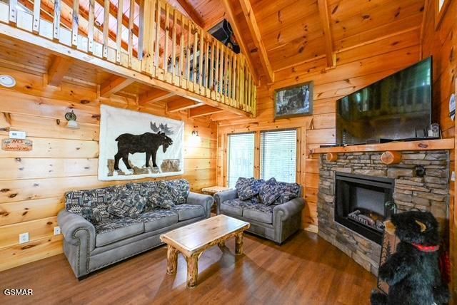 2138 Walnut Court, Sevierville, TN 37876