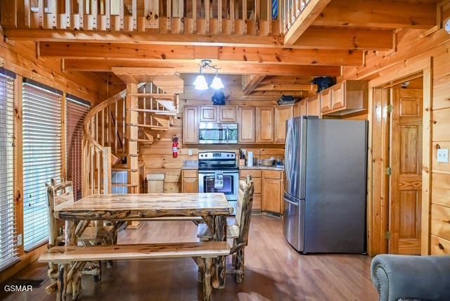 2138 Walnut Court, Sevierville, TN 37876