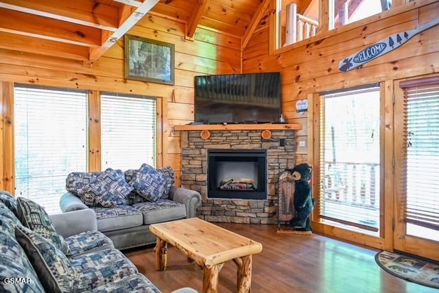 2138 Walnut Court, Sevierville, TN 37876