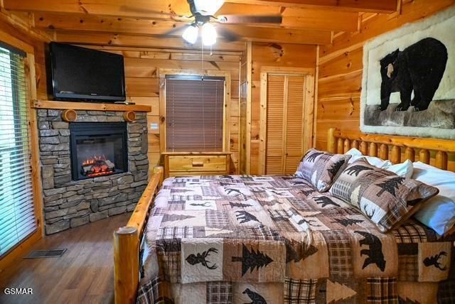 2138 Walnut Court, Sevierville, TN 37876