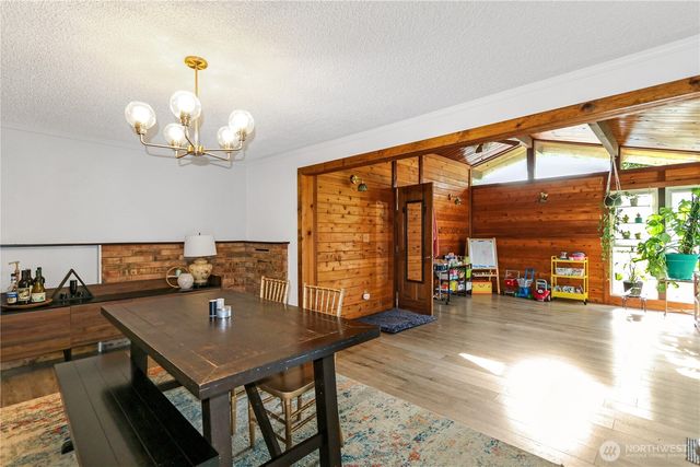 18627 32nd Avenue S, Seatac, WA 98188