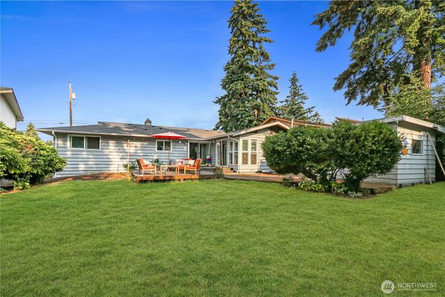 18627 32nd Avenue S, Seatac, WA 98188