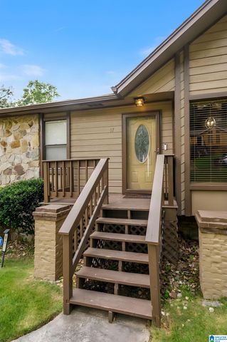 17 FREDA JANE LANE, Birmingham, AL 35215