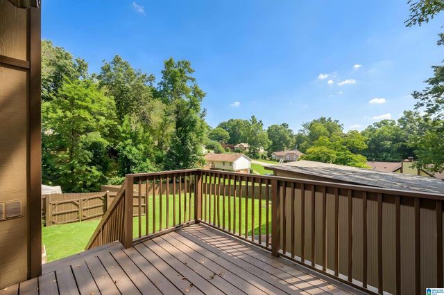 17 FREDA JANE LANE, Birmingham, AL 35215