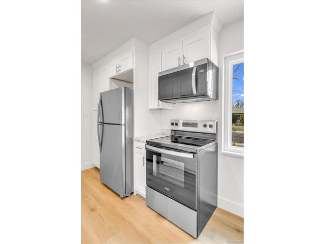 7800 Ladore St, Commerce City, CO 80022