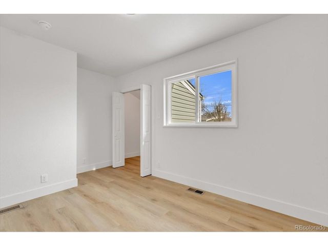 7800 Ladore St, Commerce City, CO 80022