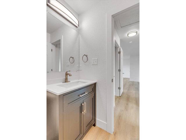 7800 Ladore St, Commerce City, CO 80022