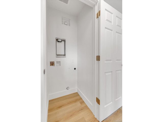 7800 Ladore St, Commerce City, CO 80022