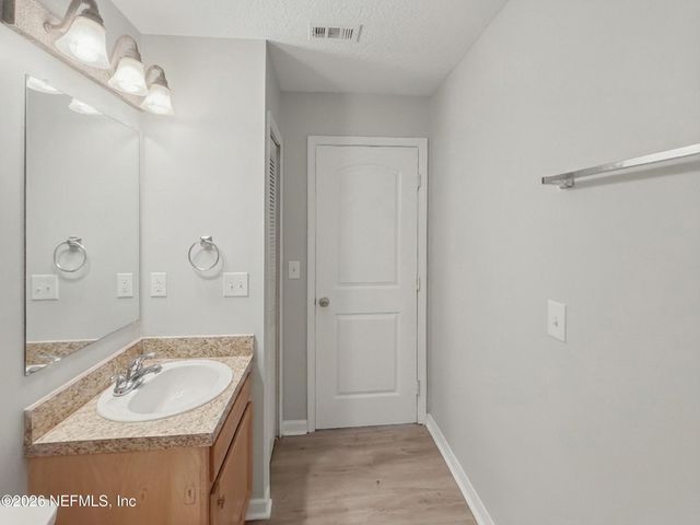 5121 CHENANGO Boulevard, Jacksonville, FL 32254
