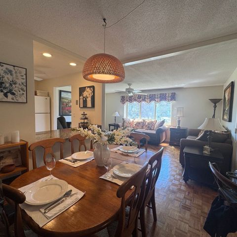 300 Park Terrace Dr. 322, Stoneham, MA 02180