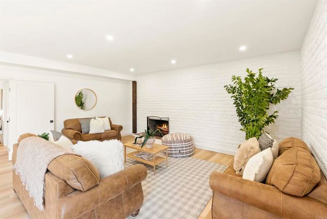 1140 Evergreen Lane, Vista, CA 92084