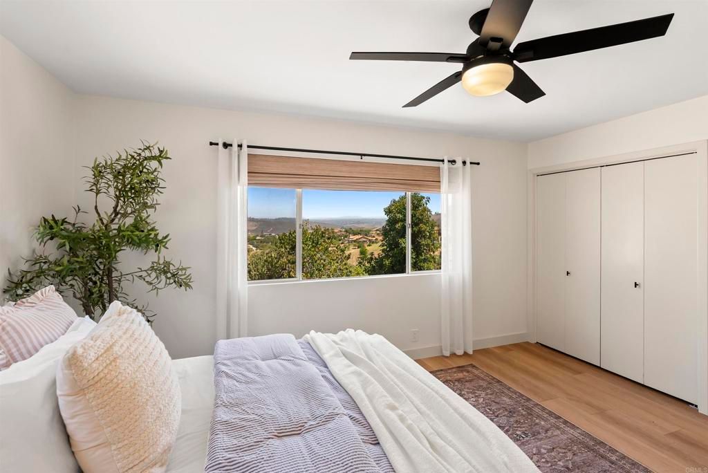 Image 31 of property listing at 1140 Evergreen Lane, Vista, CA 92084