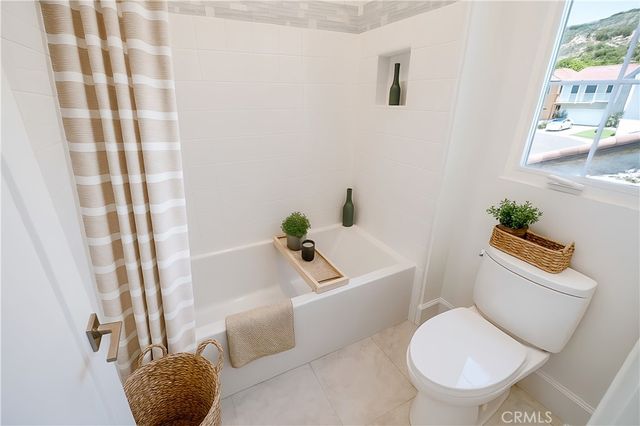 222 Fiore, Irvine, CA 92602