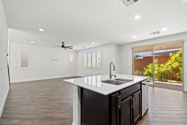 8931 Oreana Peak Court, Las Vegas, NV 89148