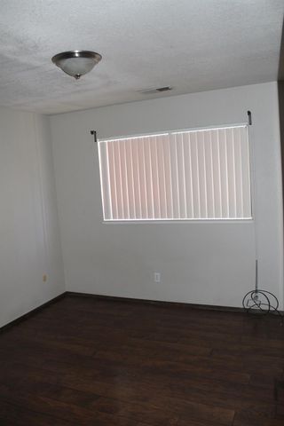 9519 Enchantment Ln, Stockton, CA 95209