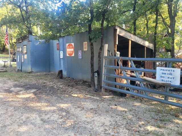 116873 S 4253, Eufaula, OK 74432