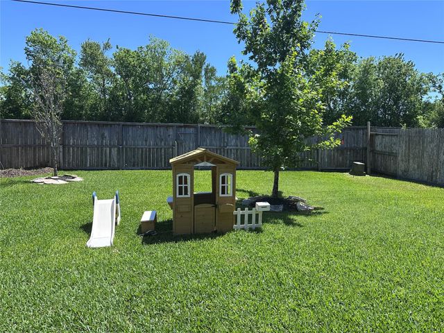 2006 Baron Sky Lane, Richmond, TX 77469