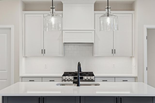 10969 37th Street N, Lake Elmo, MN 55042