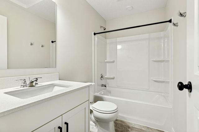 10969 37th Street N, Lake Elmo, MN 55042