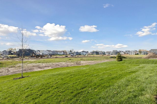 10969 37th Street N, Lake Elmo, MN 55042