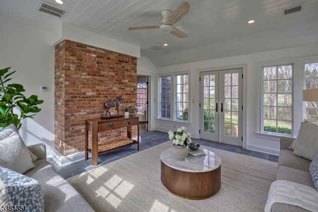 1 White Deer Ln, Harding Twp., NJ 07976