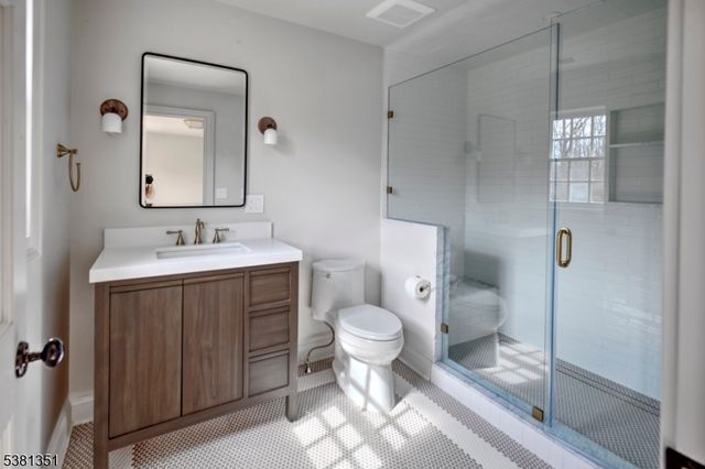 1 White Deer Ln, Harding Twp., NJ 07976