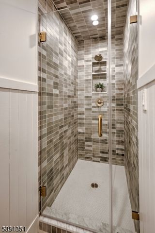 1 White Deer Ln, Harding Twp., NJ 07976