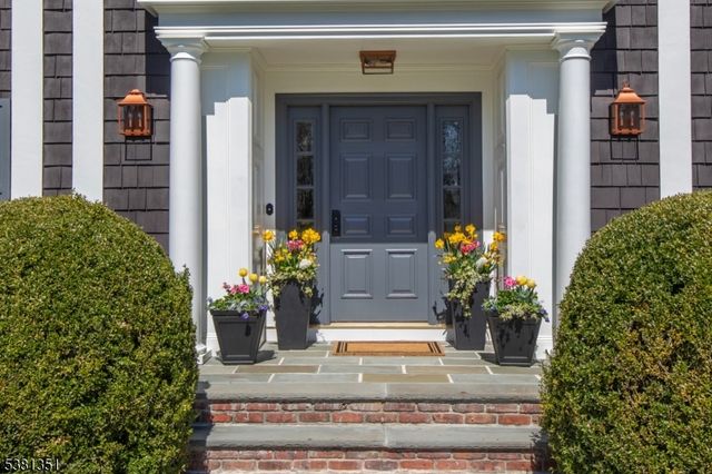 1 White Deer Ln, Harding Twp., NJ 07976