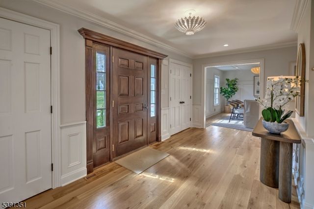 1 White Deer Ln, Harding Twp., NJ 07976