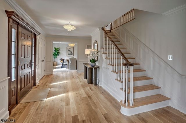 1 White Deer Ln, Harding Twp., NJ 07976