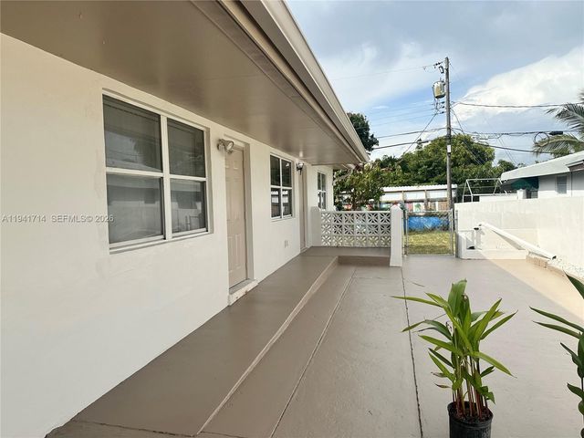 4725 NW 4th St Front, Miami, FL 33126