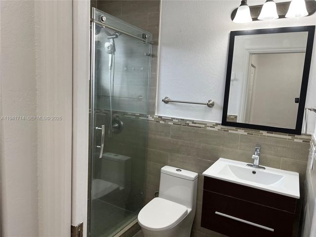 4725 NW 4th St Front, Miami, FL 33126