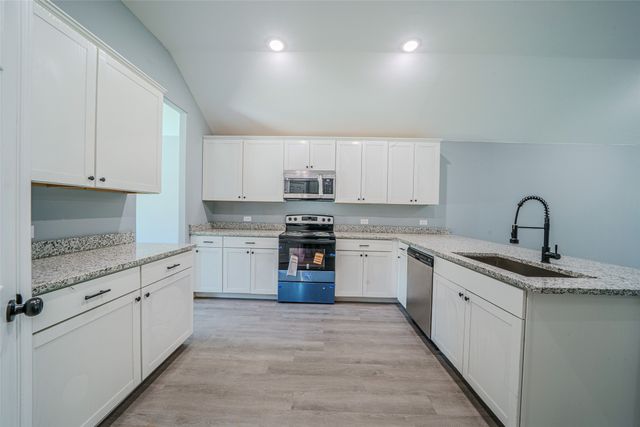 110 Red Oak Drive, Payne Springs, TX 75156