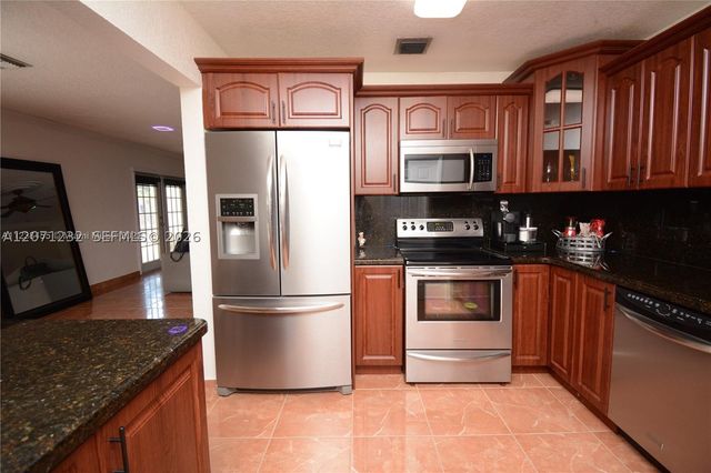 10301 SW 199th St, Cutler Bay, FL 33157