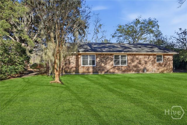 25 Barksdale Drive, Savannah, GA 31419