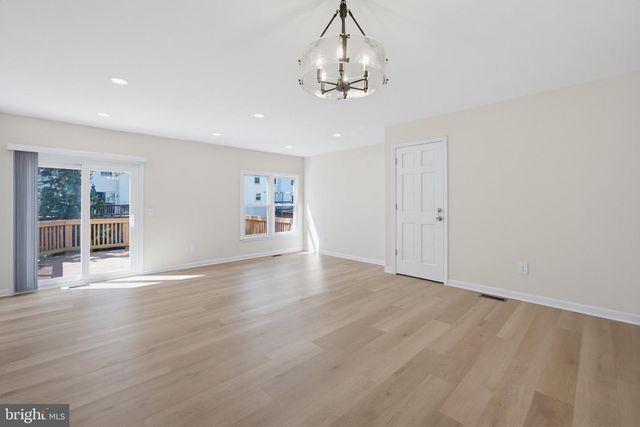 13447 ELEVATION LN, Herndon, VA 20171