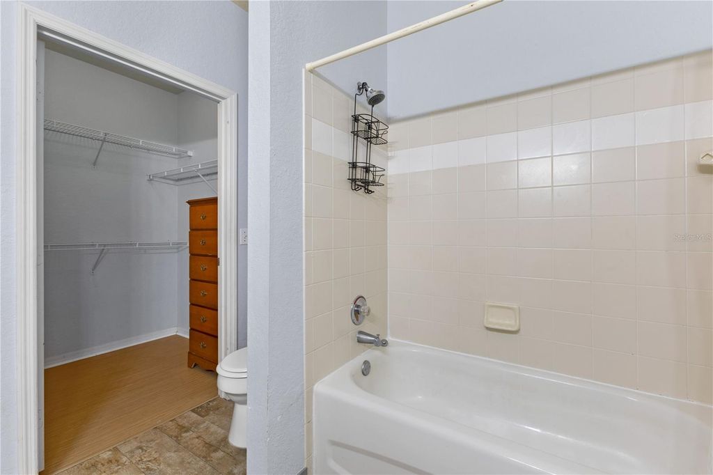 Image 24 of property listing at 6017 WESTGATE DRIVE 913, Orlando, FL 32835