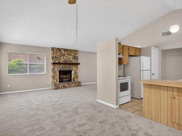 724 LAKESIDE DRIVE, Winter Springs, FL 32708