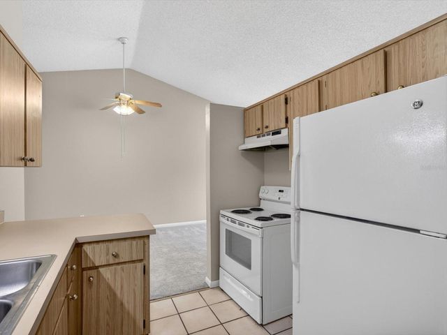 724 LAKESIDE DRIVE, Winter Springs, FL 32708