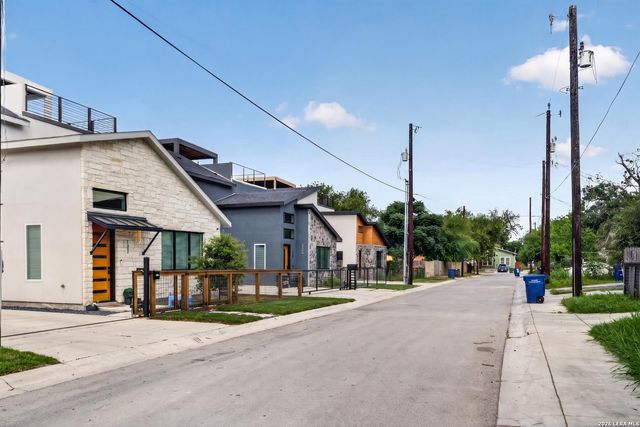 124 Alabama, San Antonio, TX 78203