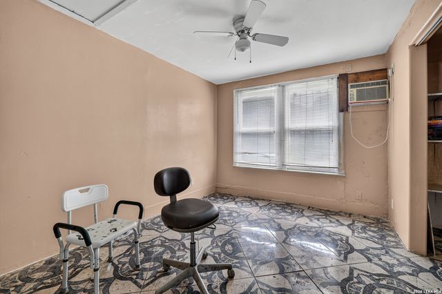 124 Alabama, San Antonio, TX 78203