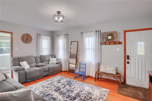 230 Cecil Ave, Union Twp, PA 16101