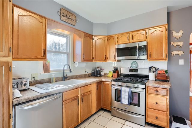 230 Cecil Ave, Union Twp, PA 16101