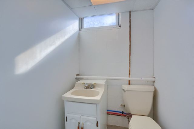 230 Cecil Ave, Union Twp, PA 16101