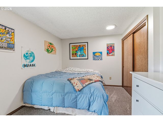 2508 Nw 105TH St, Vancouver, WA 98685