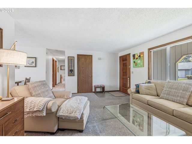 2508 Nw 105TH St, Vancouver, WA 98685