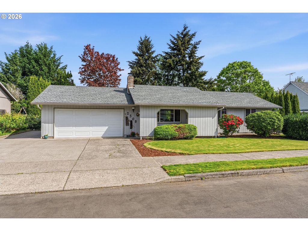 2508 Nw 105TH St, Vancouver, WA 98685