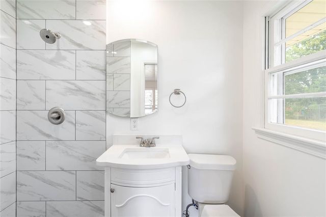 9412 Britton Circle, Oklahoma City, OK 73120